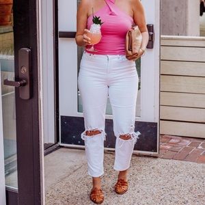 A&F THE ANKLE STRAIGHT HIGH RISE JEANS